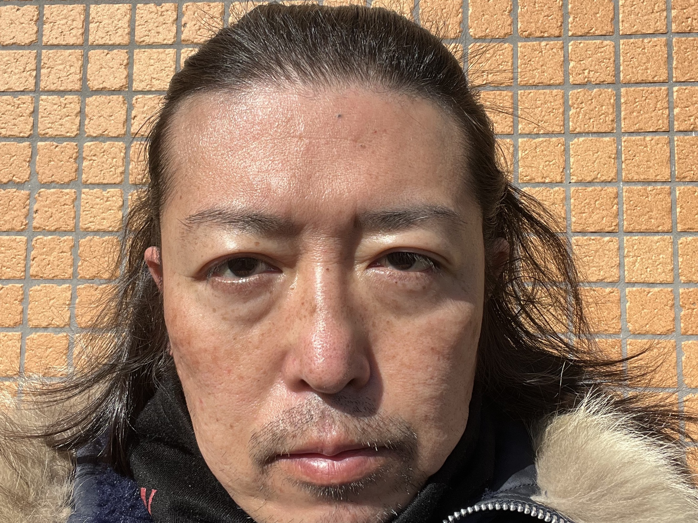 他人の顔色を伺い、仮面を被っていた頃